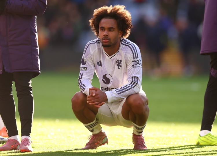 跟队：齐尔克泽考虑今夏离队，转会费能抵曼联买左边锋的部分成本